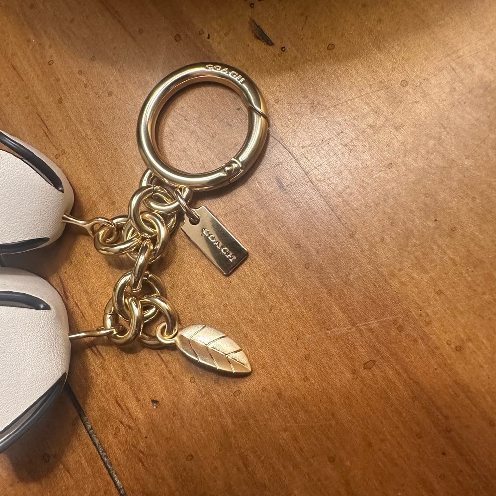 Coach Essential Tea Rose Bag Charm 23539 - Picture 3 of 5